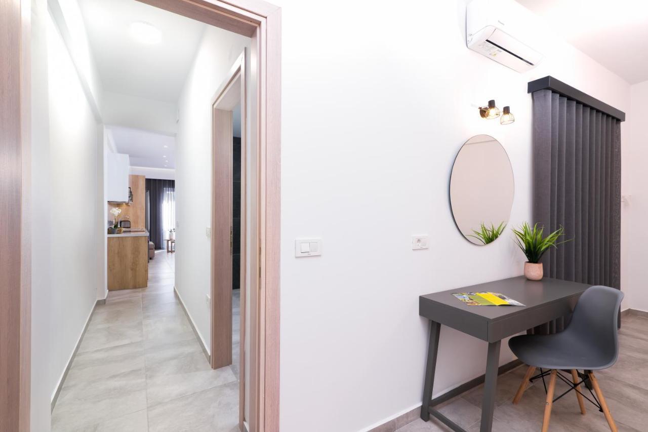 Lithies Zante Living Apartment Bagian luar foto